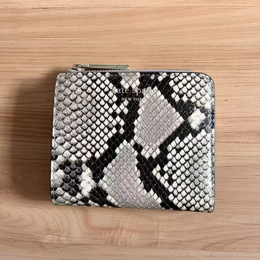 Kate Spade Snake embossed Small Zip Bill Bifold Wallet# S1003